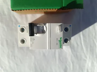 Interruptor Diferencial Schneider A9R60240