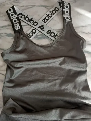 Tuta Adidas modellante grigia taglia M