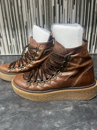 Botín plataforma piel marrón