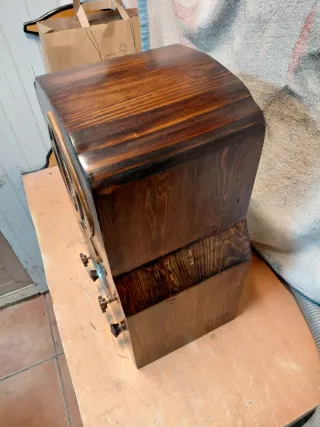 Radio Antigua Madera Decorada