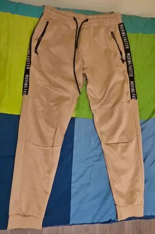 Pantalón chándal chico beige