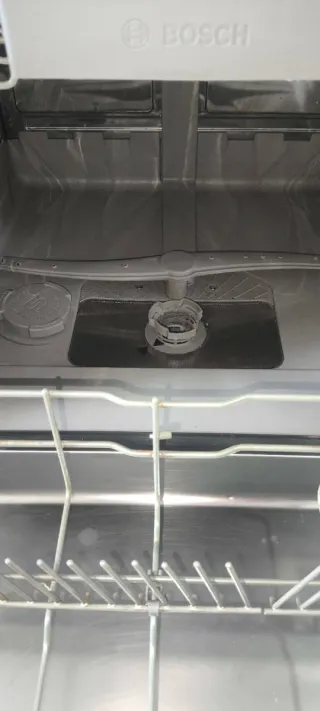 Lavavajillas muy nuevo