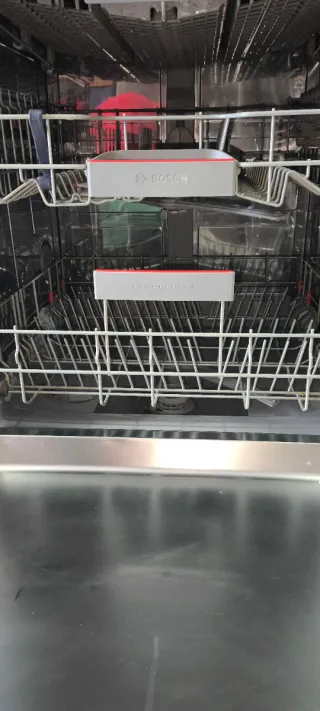 Lavavajillas muy nuevo