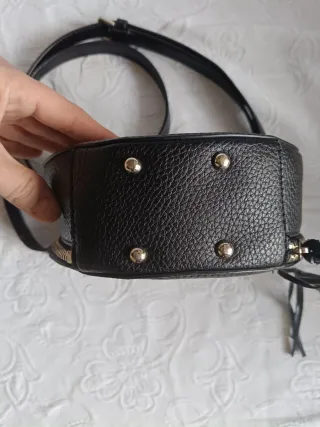 Borsa Guess Nera con Borchie