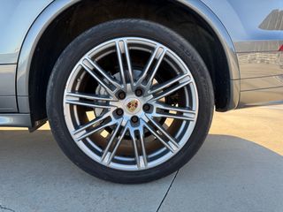 Porsche Cayenne SD 4.2 v8 385cv Año 2016