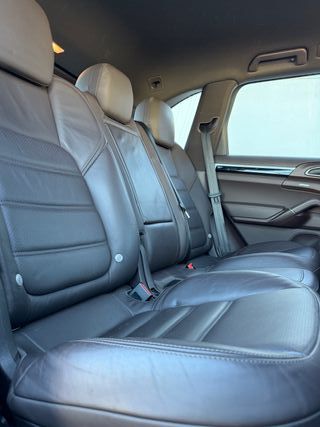 Porsche Cayenne SD 4.2 v8 385cv Año 2016