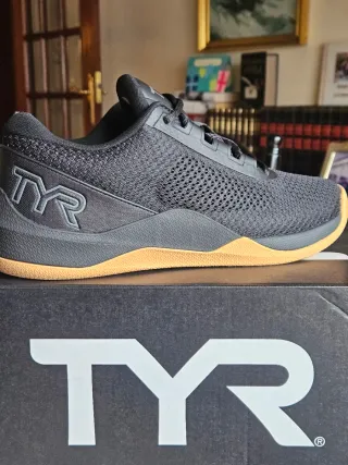Zapatillas TYR CXT-2 Trainer Nuevas