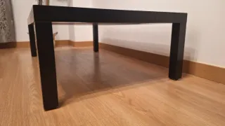 Mesa baja de madera negra NEGOCIABLE