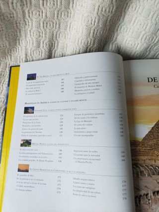 Libros grandes de consulta fútbol viajes