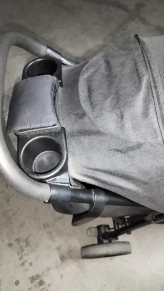 Silla de paseo Joie gris