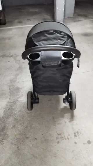 Silla de paseo Joie gris