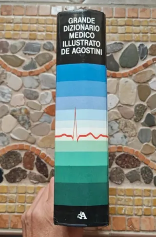 Grande dizionario medico illustrato De Agostini
