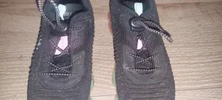 Zapatillas deportivas infantiles