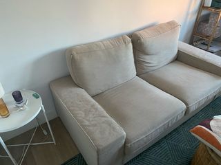 Sofá 2 plazas KIVIK Ikea beige