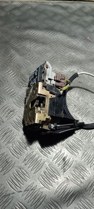 Cerradura Puerta Delantera Izquierda Peugeot 307