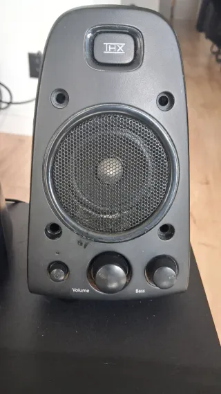 Logitech Z623 Altavoces 2.1 THX