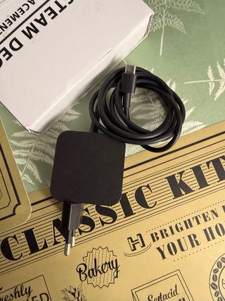 Steam Deck 256GB LCD con accessori