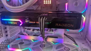 ASRock Taichi RX 9070 XT + Bloque GPU