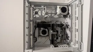 ASRock Taichi RX 9070 XT + Bloque GPU