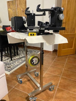 MESA EN ACERO INOX REGULABLE EN ALTURA CON RUEDAS