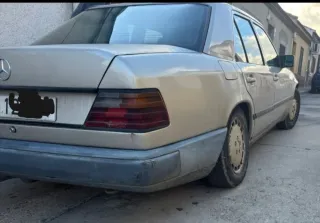 Mercedes-Benz 300 D 1988