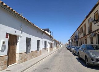 Casa adosada en venta en Palma del Río