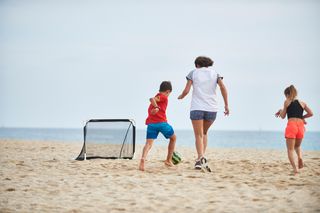 Portería plegable de fútbol Kage Negra