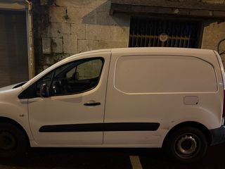 Se alquilan furgonetas