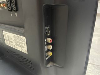 Lote Televisores LG y OKI (oki sin soporte) 32 26