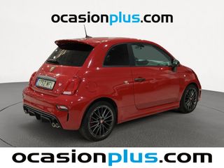 Abarth 500 1.4 16v T-Jet 695 132 kW (180 CV)