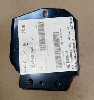 GE4T-50-080B Tirante Paragolpe Delantero Mazda