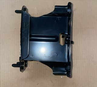 GE4T-50-080B Tirante Paragolpe Delantero Mazda