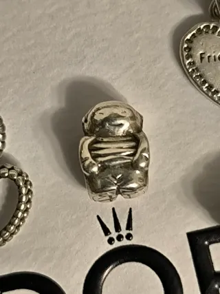 Lote Charms Pandora Corazón y Torre Eiffel