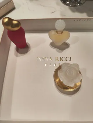 Cofre Miniaturas Perfume Nina Ricci (5)