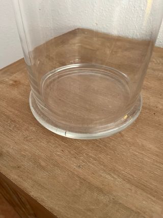 Jarrón de cristal alto con tapa