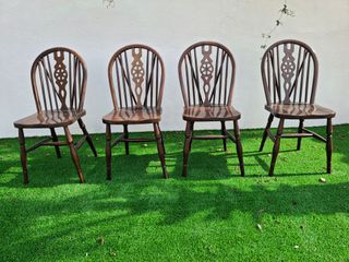 Conjunto mesa y 4 sillas Windsor