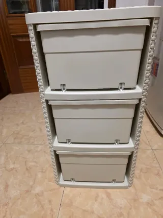 Cajonera Curver Beige