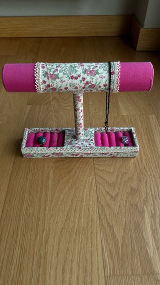 Supporto per Gioielli, Bracciali, Collane, Anelli