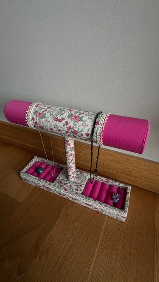 Supporto per Gioielli, Bracciali, Collane, Anelli