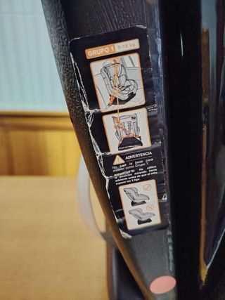 Silla de coche Babyauto gris y negra