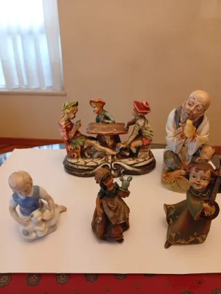 Conjunto figuras decorativas cerámica