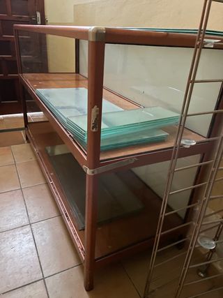 Mesa mostrador cristal y metal