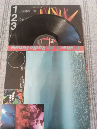 Vinilo  El directo de Radio Futura