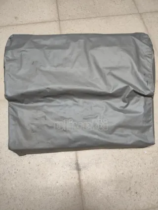 Máquina de escribir Olivetti Praxis 45D