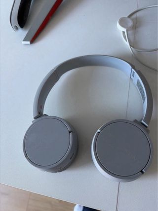Cascos Sony Inalámbricos Grises