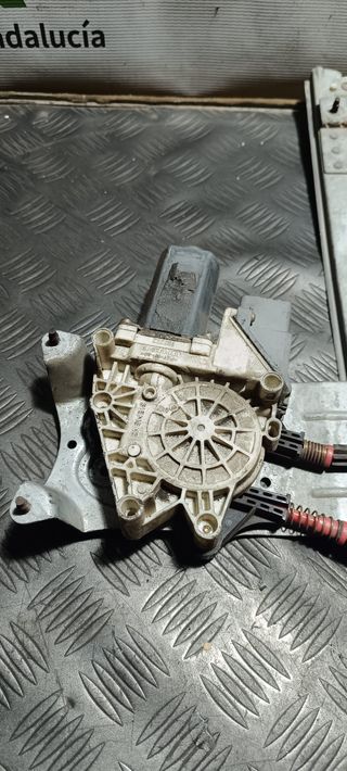 Elevalunas Delantero Izq. Citroen Xsara Picasso