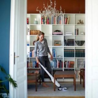 Aspirador Nilfisk EASY 170W Rojo