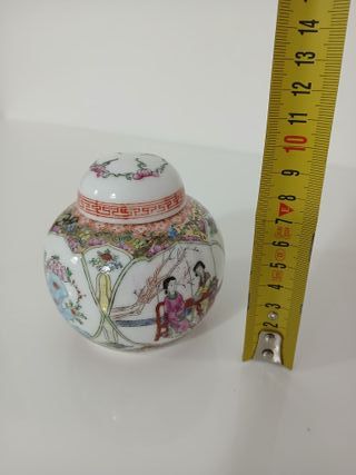 Vaso Cinese Decorato a Mano Lotus Blooms