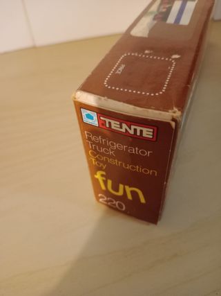 Tente Hasbro 220 Refrigerator Truck Construction T