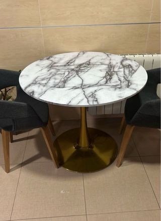 Mesa redonda efecto mármol Beliani